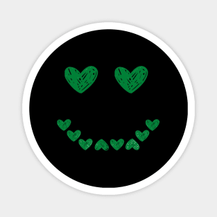 Smiling face heart green Magnet